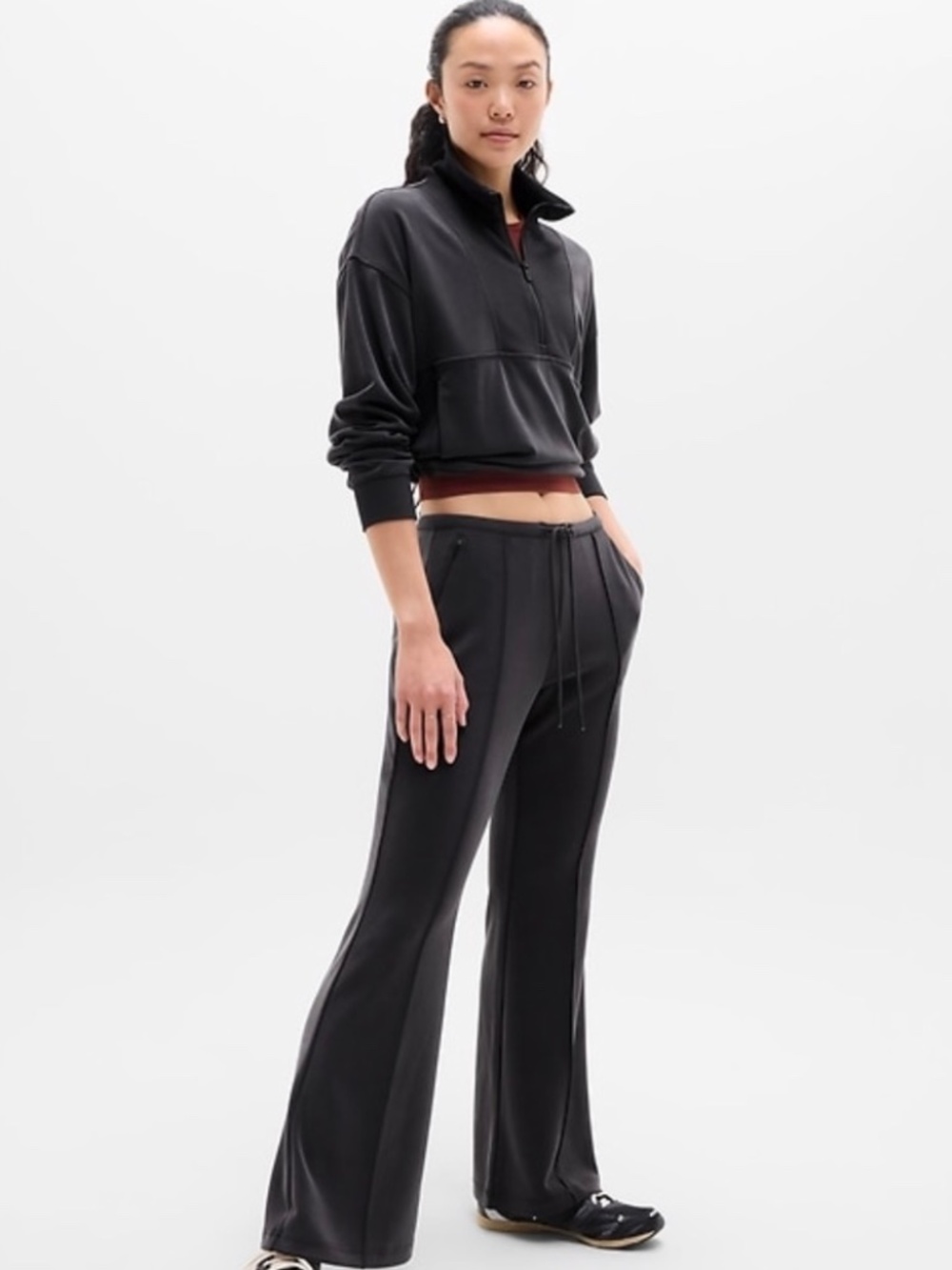 NWT! Tall! Athleta Seasoft Pintuck Flare Pant